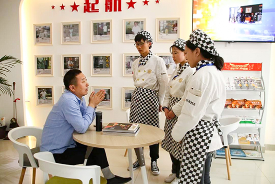 青海新东方烹饪学校-校企合作-薪资高就业
